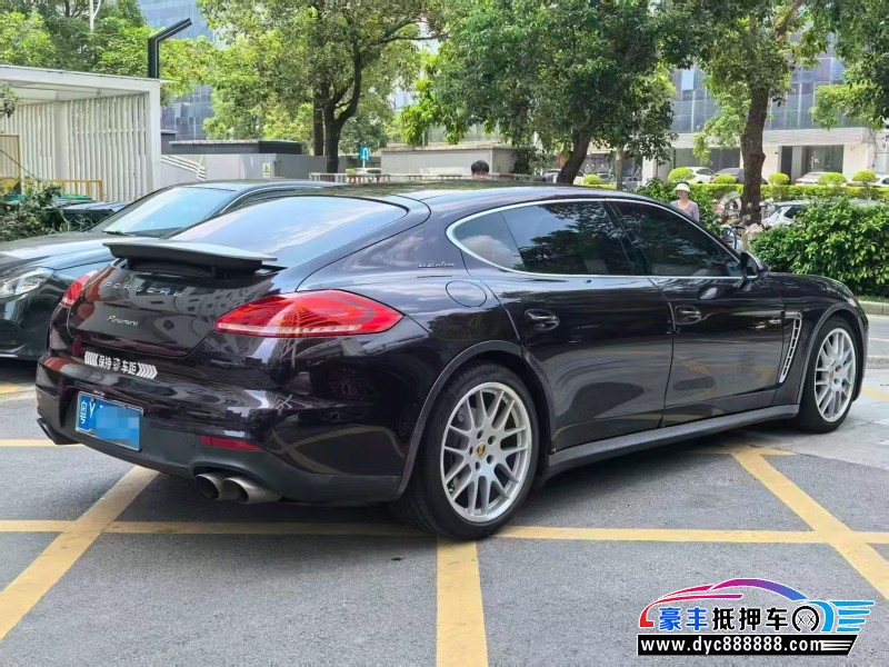 15年保时捷帕纳梅拉轿车抵押车出售