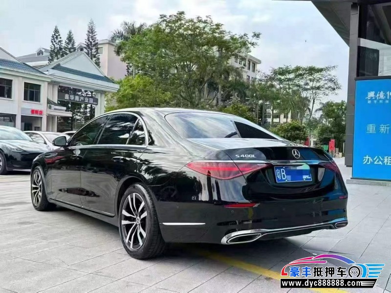 23年奔驰S轿车抵押车出售