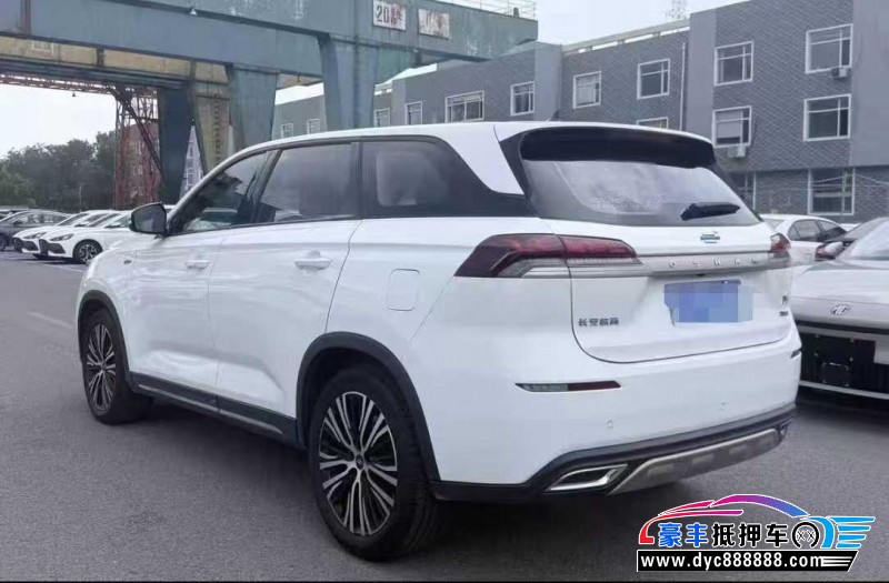 20年长安欧尚X7轿车抵押车出售
