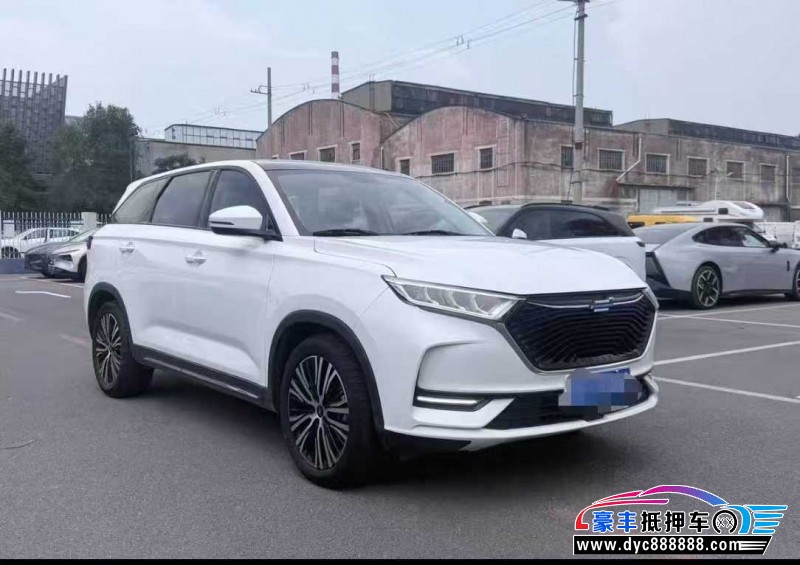 20年长安欧尚X7轿车抵押车出售