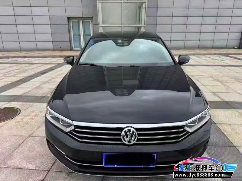 18年大众迈腾轿车抵押车出售