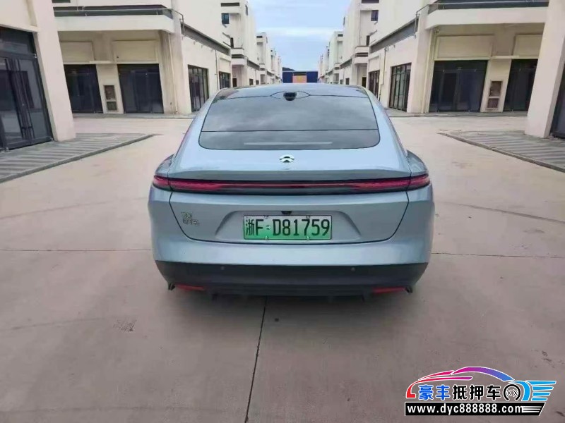 23年蔚来ET5轿车抵押车出售