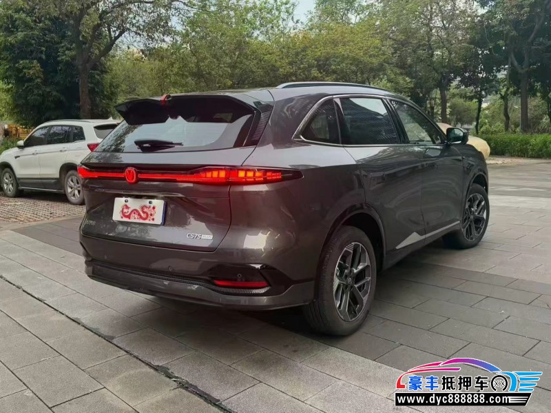 26年长安CS75轿车抵押车出售