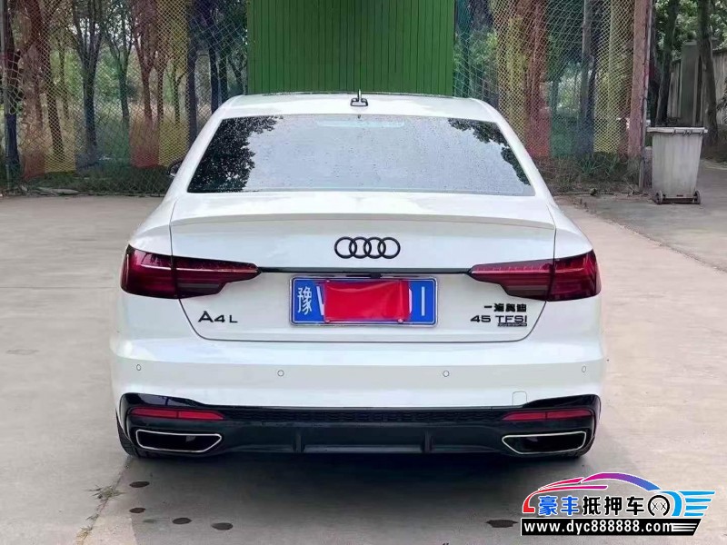 22年奥迪A4轿车抵押车出售