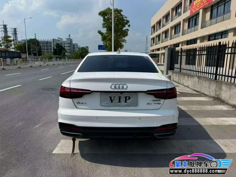 23年奥迪A4轿车抵押车出售