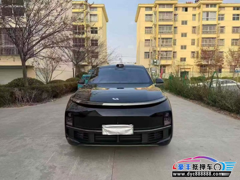 22年理想L9轿车抵押车出售
