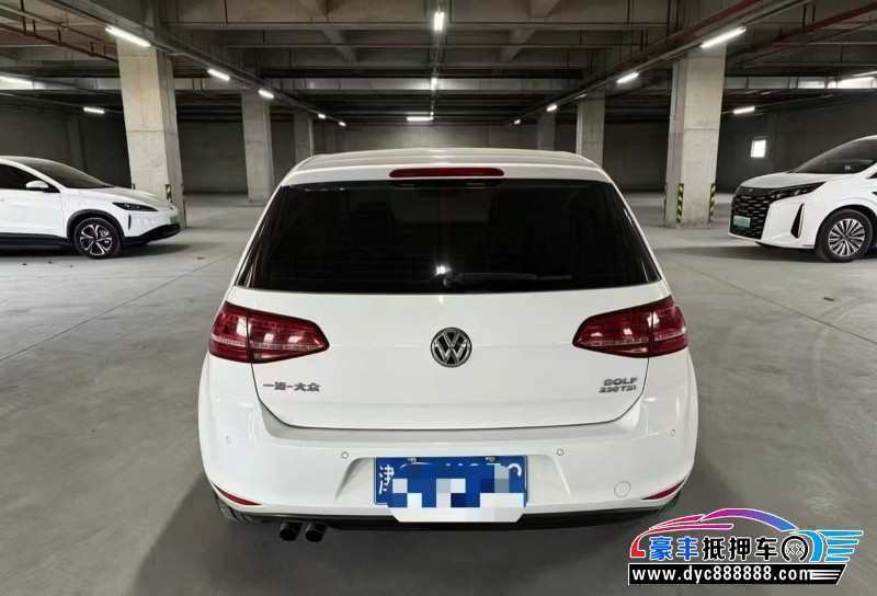 16年大众高尔夫轿车抵押车出售