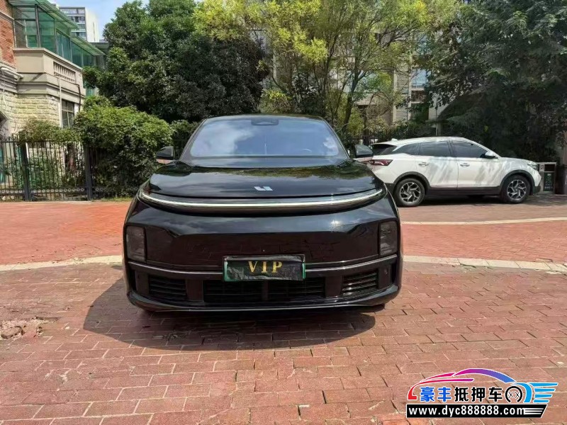 23年理想L7轿车抵押车出售