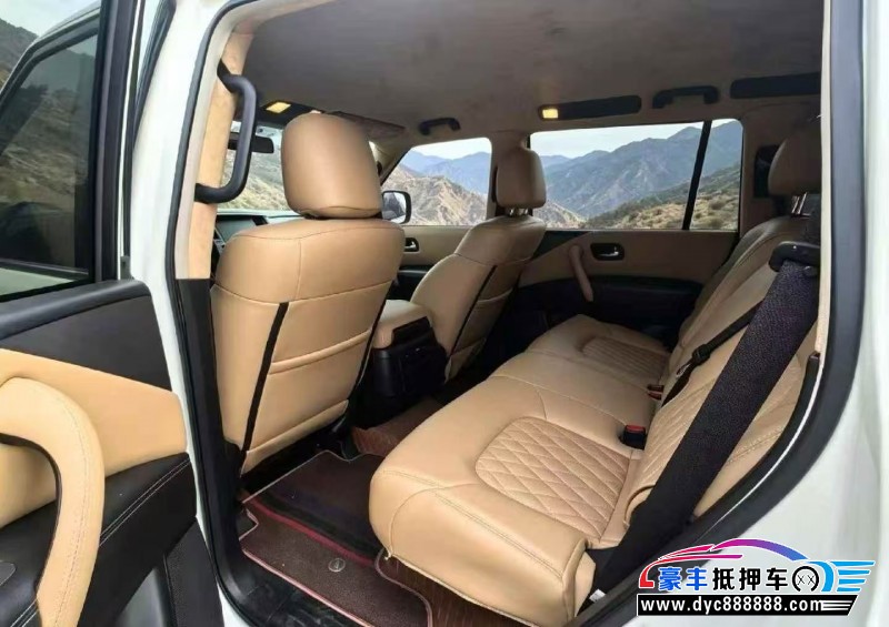 19年日产途乐轿车抵押车出售