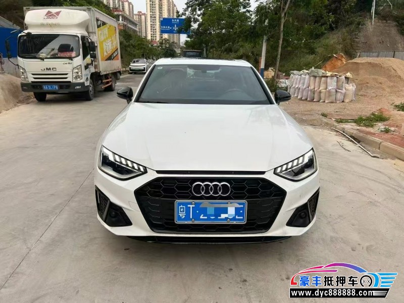 抵押车出售25年奥迪A4轿车