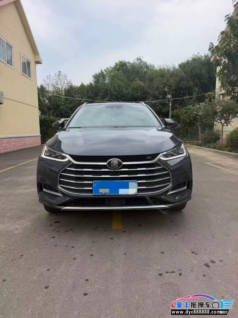 抵押车出售19年比亚迪唐轿车