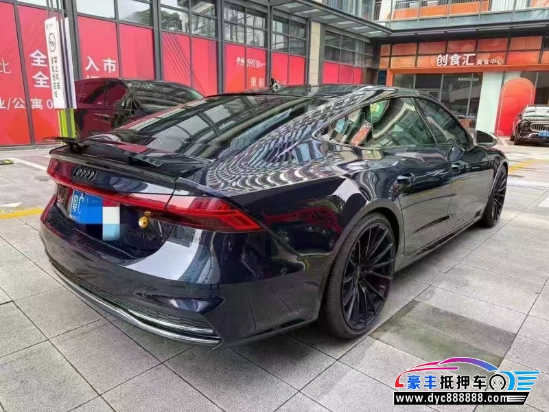19年奥迪A7轿车抵押车出售