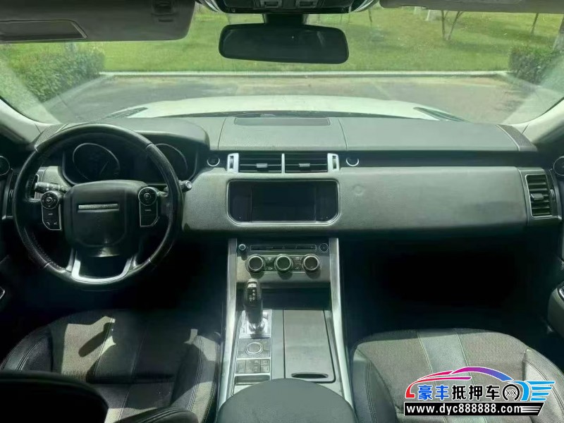 16年路虎揽胜运动轿车抵押车出售