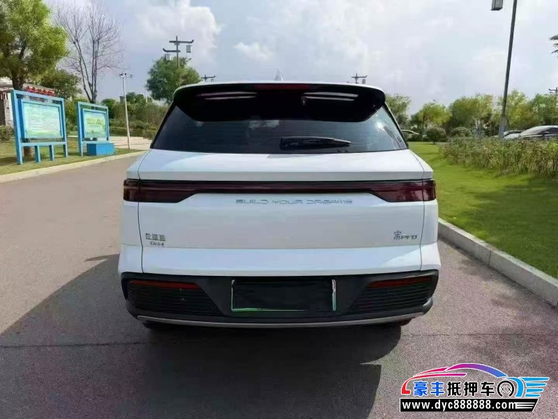 25年比亚迪宋轿车抵押车出售