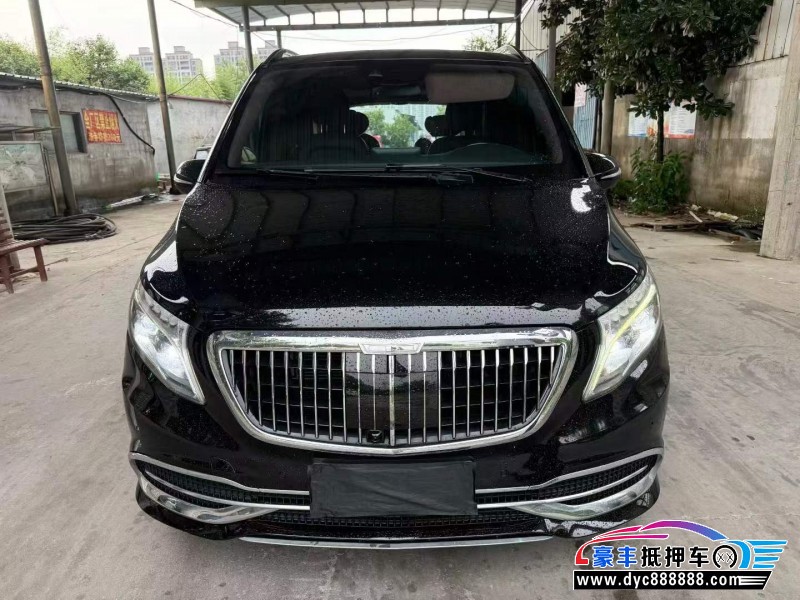 20年奔驰V轿车抵押车出售