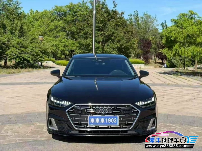 抵押车出售25年奥迪A7轿车