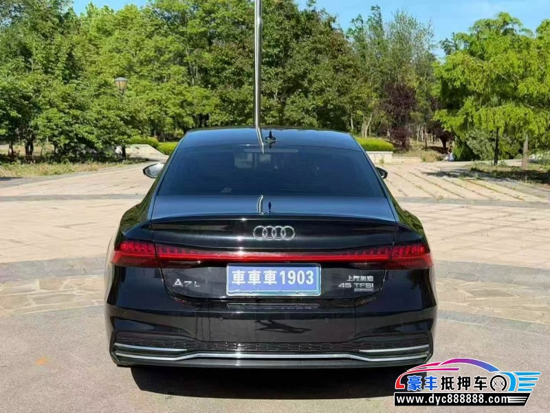 25年奥迪A7轿车抵押车出售