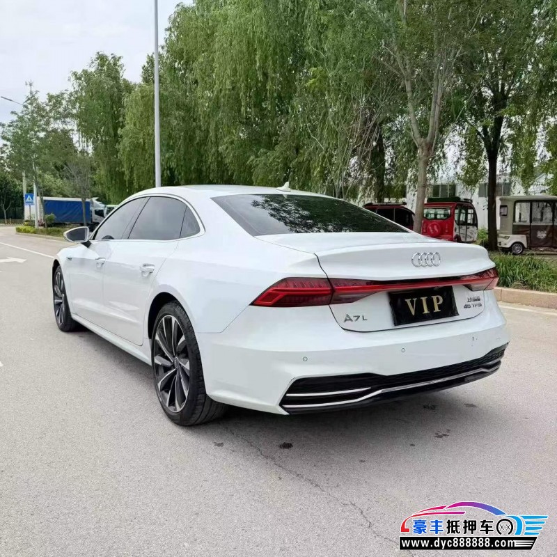 22年奥迪A7轿车抵押车出售