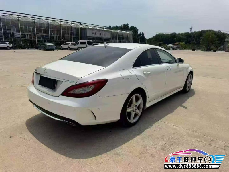 17年奔驰CLS轿车抵押车出售