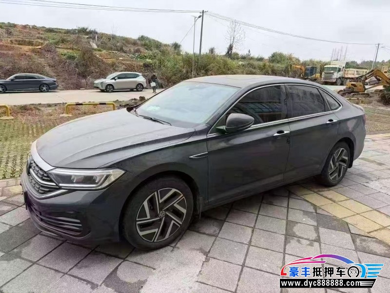 23年大众速腾轿车抵押车出售