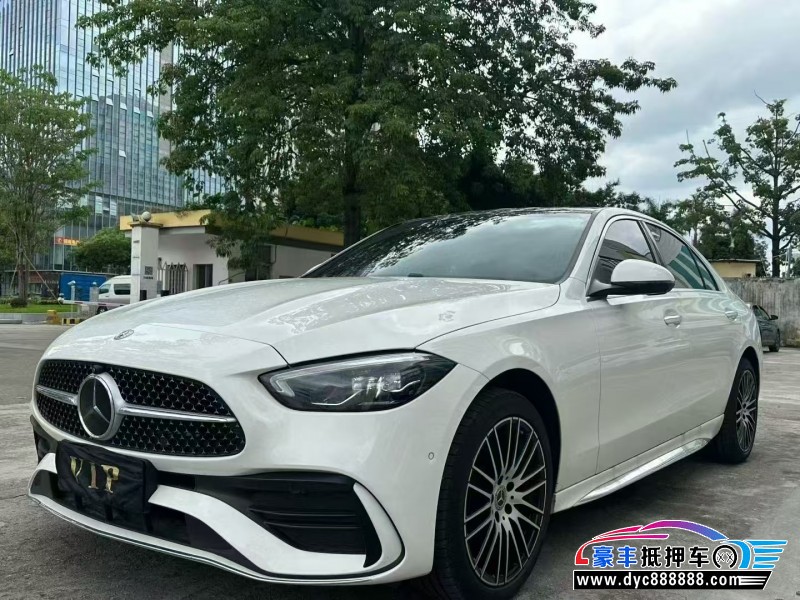 26年奔驰C轿车抵押车出售
