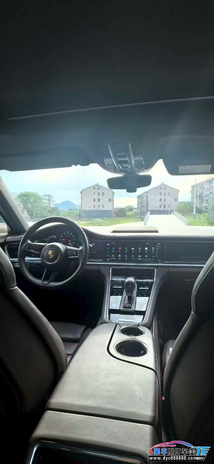 23年保时捷帕纳梅拉轿车抵押车出售
