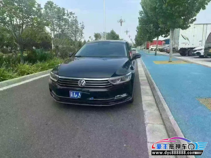 18年大众迈腾轿车抵押车出售