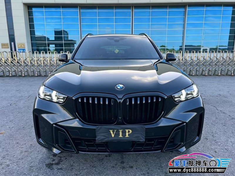 抵押车出售24年宝马X5轿车