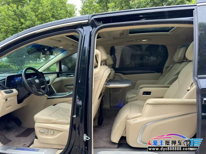 23年别克GL8轿车抵押车出售