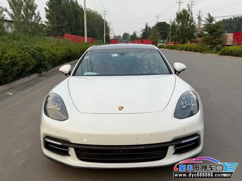 抵押车出售20年保时捷帕纳梅拉轿车