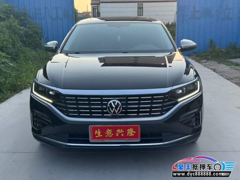 抵押车出售23年大众帕萨特轿车