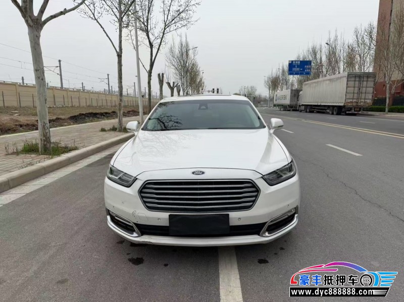 抵押车出售16年福特金牛座轿车