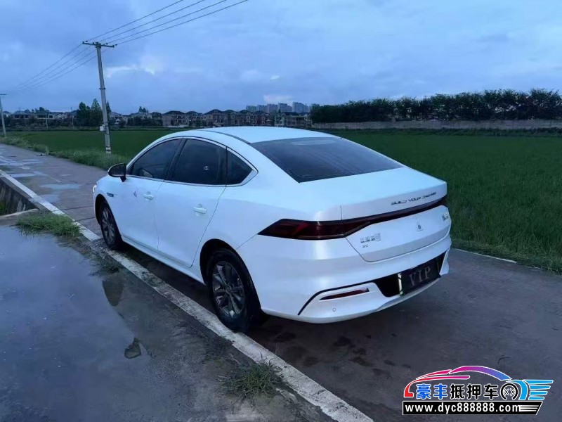 24年比亚迪秦轿车抵押车出售