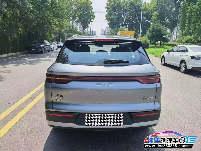 26年比亚迪宋轿车抵押车出售