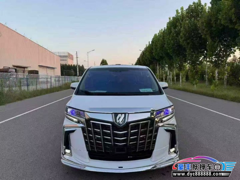抵押车出售22年丰田威尔法轿车