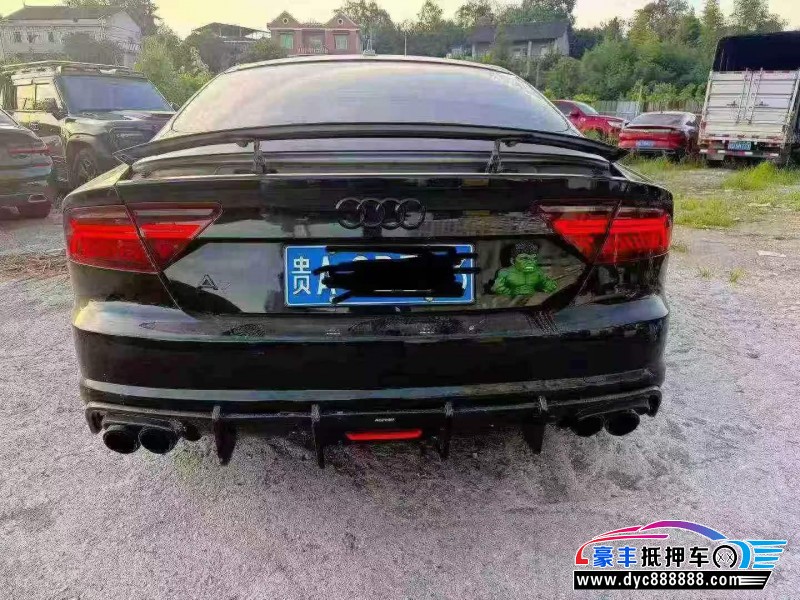 17年奥迪A7轿车抵押车出售