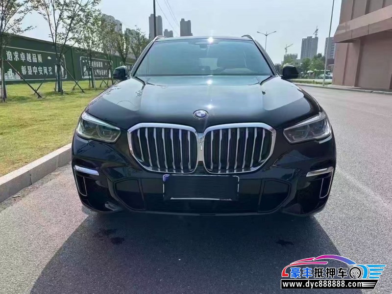 抵押车出售23年宝马X5轿车