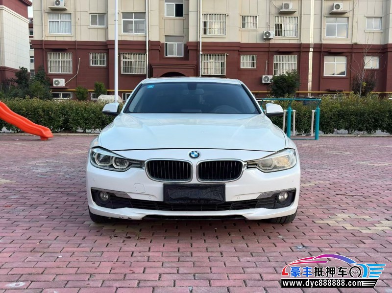 抵押车出售16年宝马3系轿车