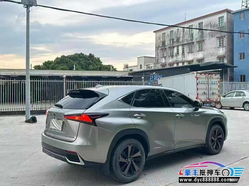 20年雷克萨斯NX轿车抵押车出售