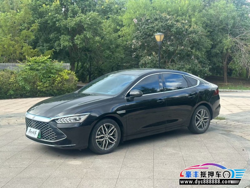 21年比亚迪秦轿车抵押车出售