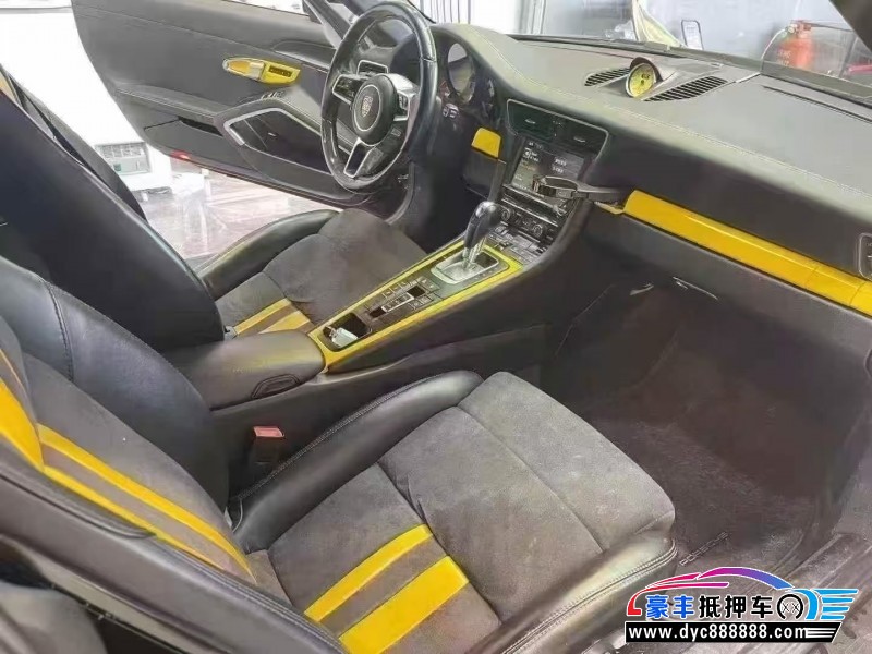 13年保时捷911轿车抵押车出售