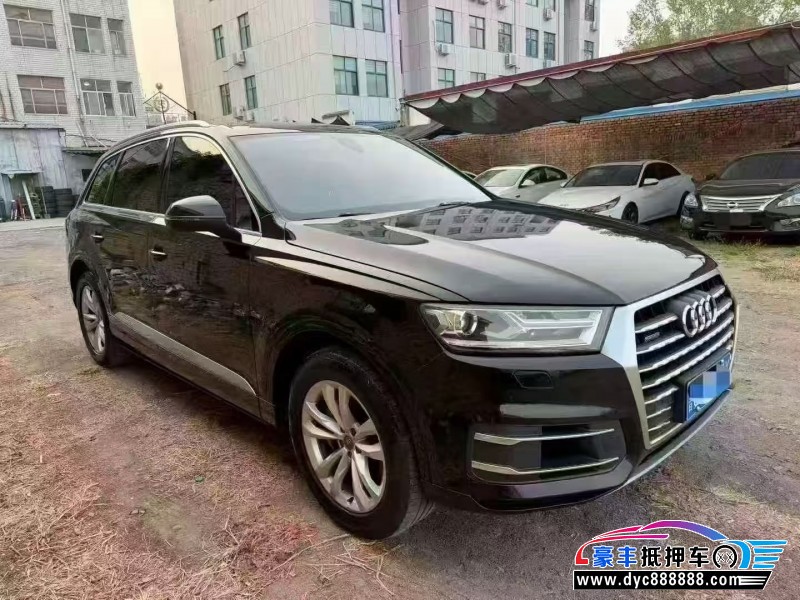 17年奥迪Q7轿车抵押车出售