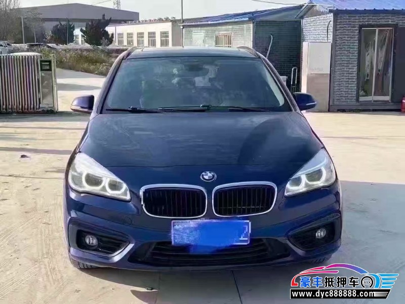 抵押车出售15年宝马2系轿车