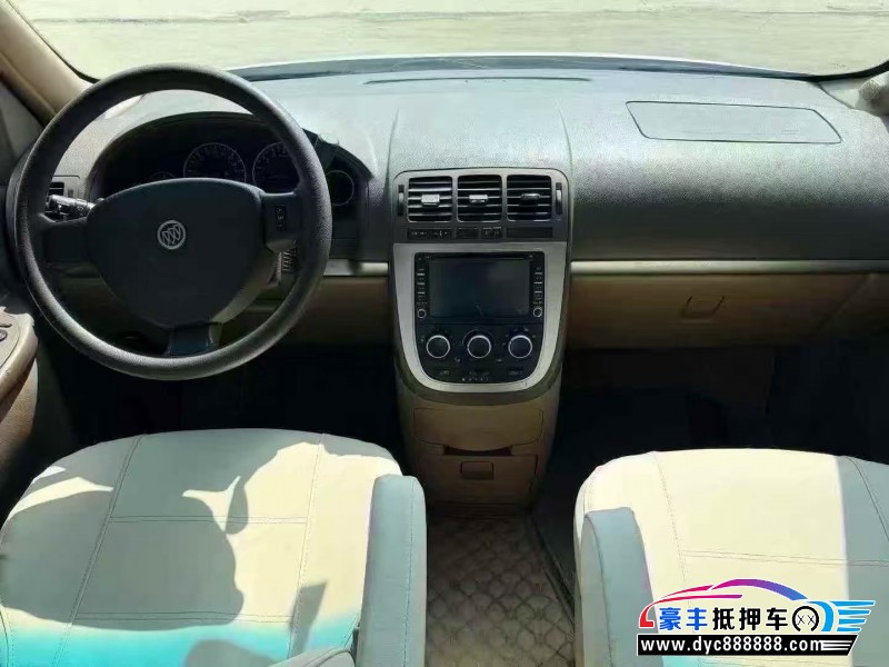 14年别克GL8轿车抵押车出售