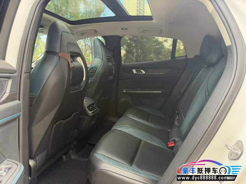 22年领克05轿车抵押车出售