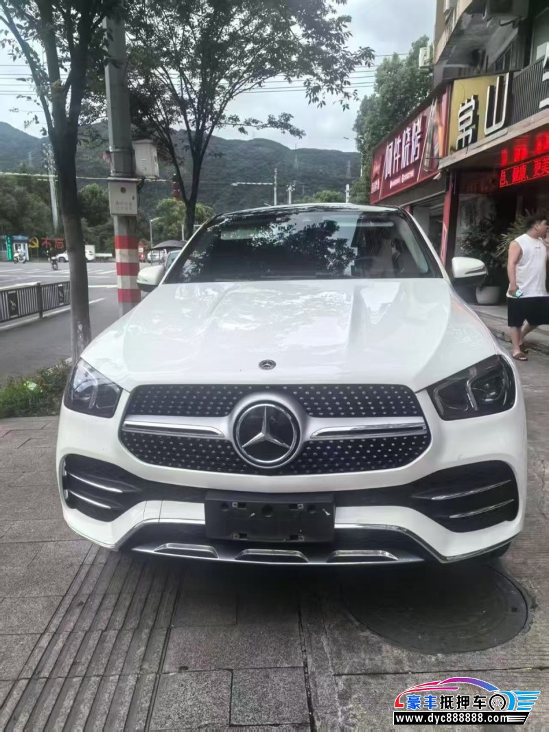 22年奔驰GLE轿车抵押车出售