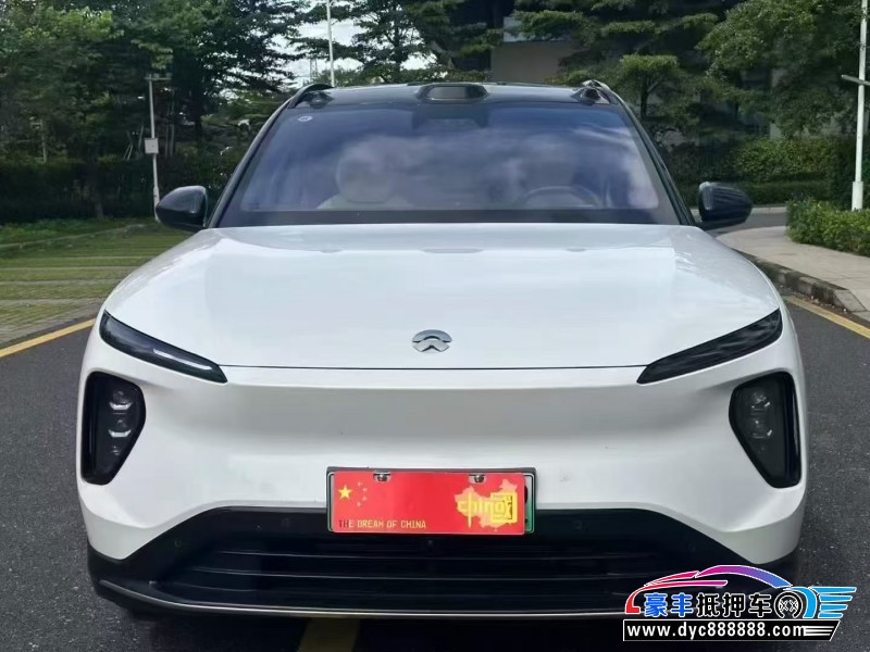 25年蔚来ES6轿车