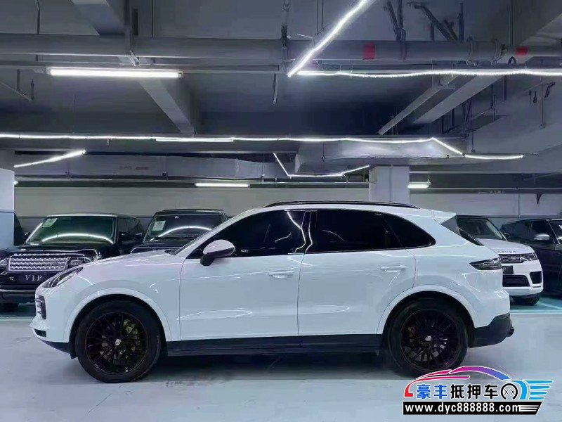 22年保时捷卡宴轿车抵押车出售