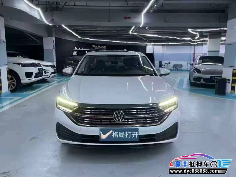 抵押车出售26年大众速腾轿车