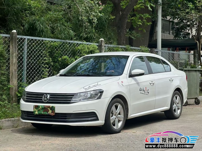 18年大众朗逸轿车抵押车出售